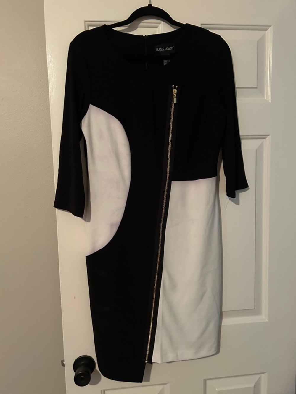Frank Lyman Design Black and White Colorblock Zip Sheath Dress